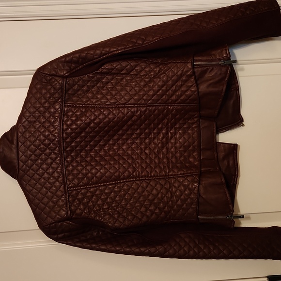 Michael Kors burgundy leather moto jacket quilted - Picture 2 of 8
